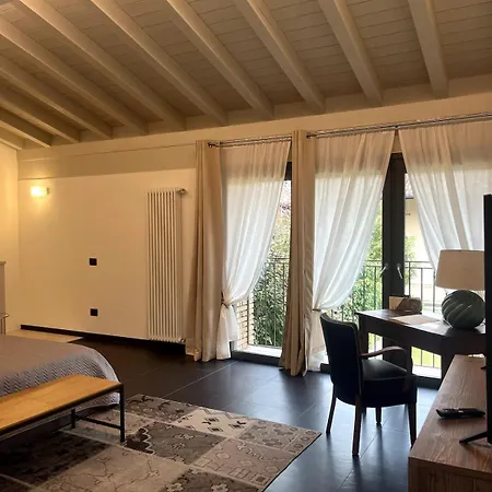 住宿加早餐酒店 Maison Jardin 3*