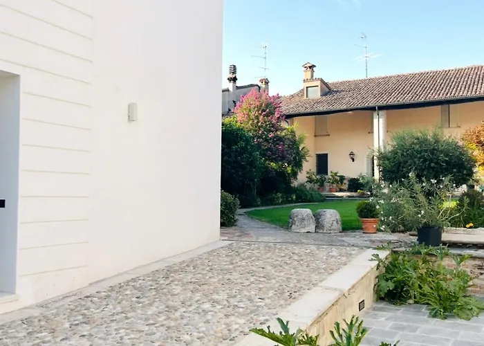 Maison Jardin فندق مبيت وإفطار